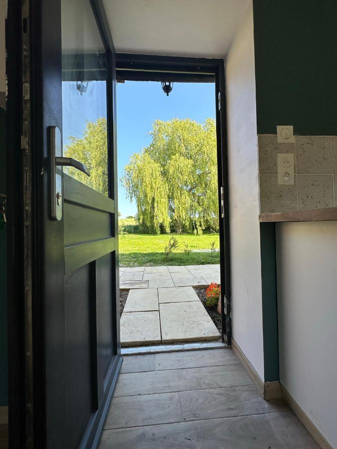 Gite Confortable Au Milieu Des Pres - La Ferme De Montigny Neauphe-Sur-Dive Buitenkant foto